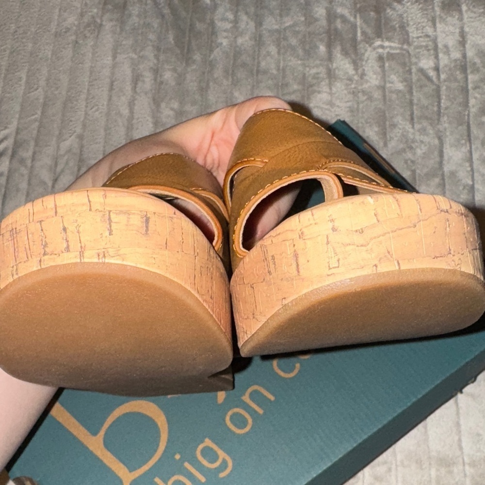 b.o.c. Women's Brown Wedge Sandals - Picture 9 of 16